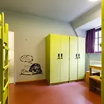 אכסניה Youth *
